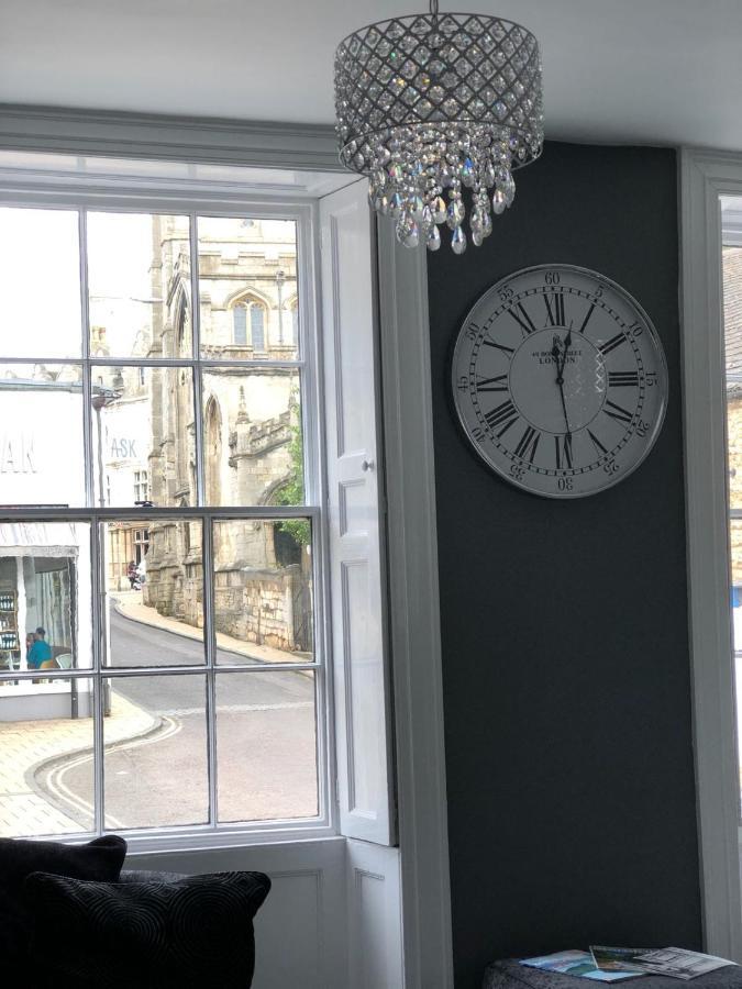 No1 Town House Villa Stamford Dış mekan fotoğraf